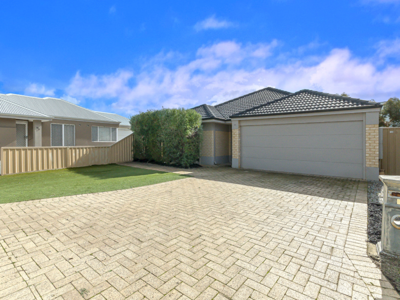 11 Engle Close, Maddington, WA 6109 AUS